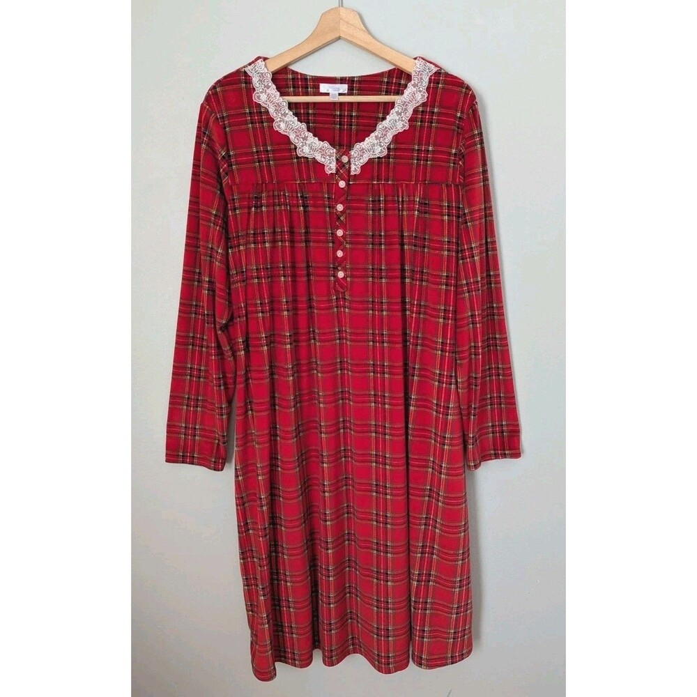 Secret Treasures Nightgown Size XL Red Tartan Plaid Cozy Fleece Grandma Prairie